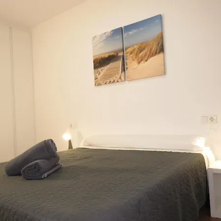 Rua Illa Pancha Viviendas Uso Turistico Ribadeo