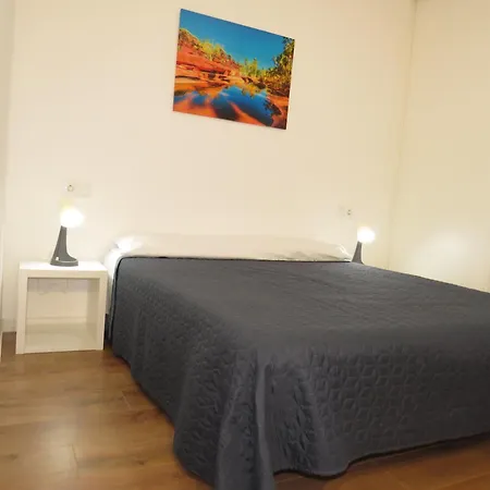 Rua Illa Pancha Viviendas Uso Turistico Ribadeo