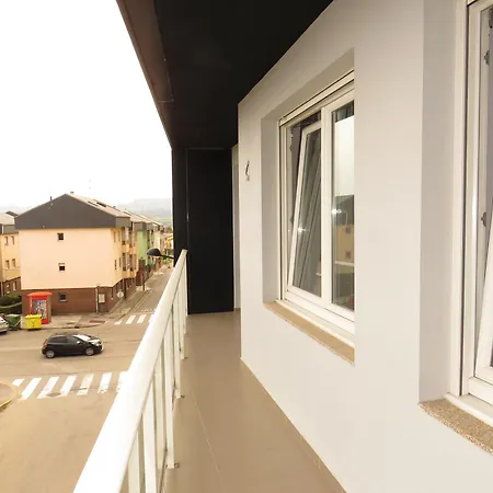 Rua Illa Pancha Viviendas Uso Turistico ריבאדאו