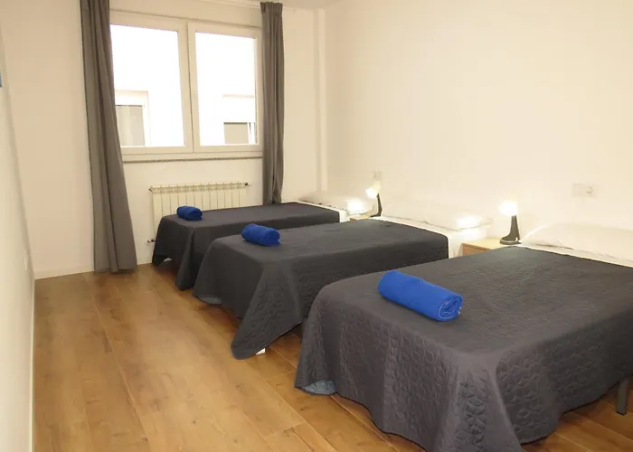 Rua Illa Pancha Viviendas Uso Turistico * Ribadeo